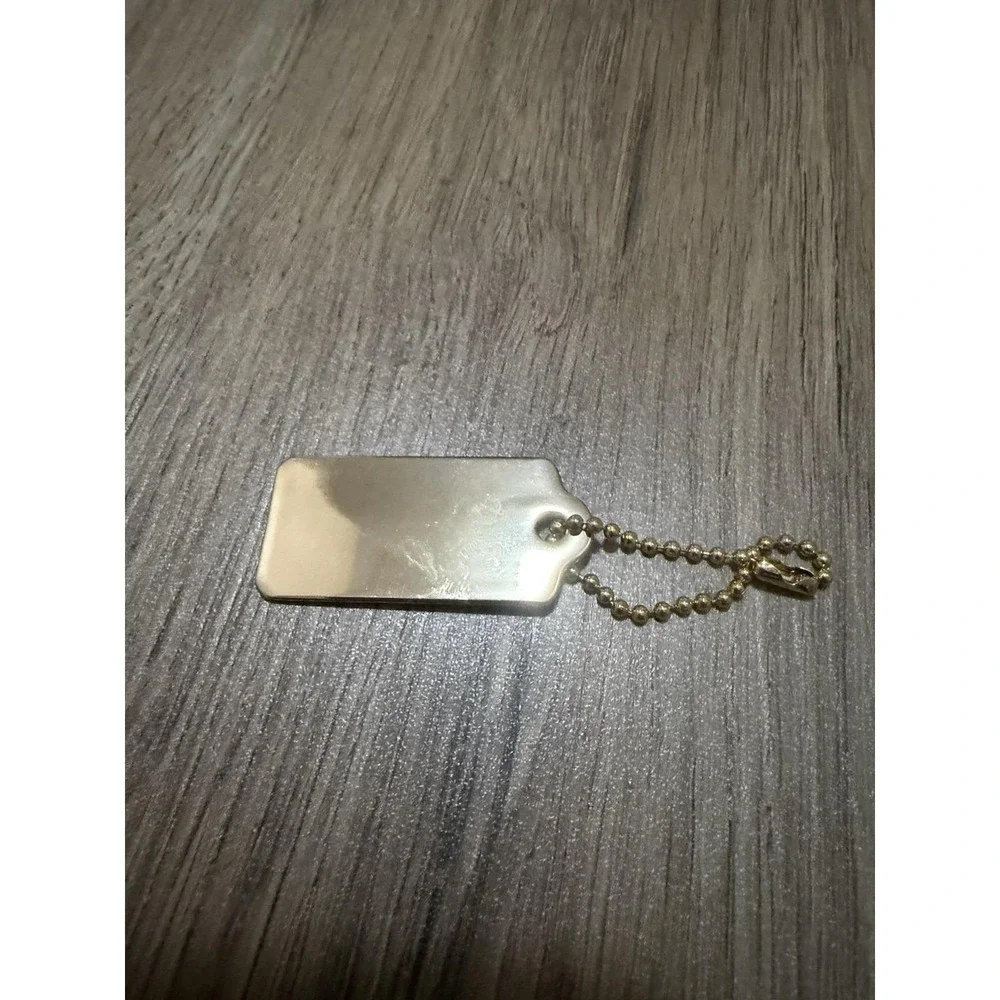 Coach Signature Hearts Key Ring Keychain - Gold
